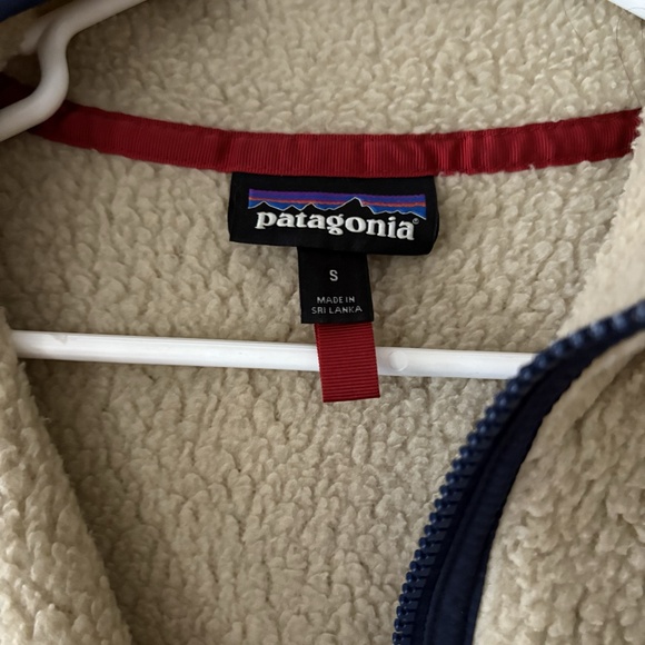 Patagonia Women's Retro Pile Marsupial half zip - Picture 2 of 4
